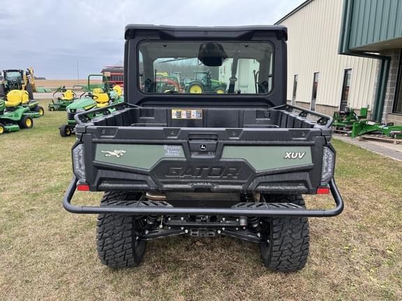 Image of John Deere XUV 845M equipment image 3
