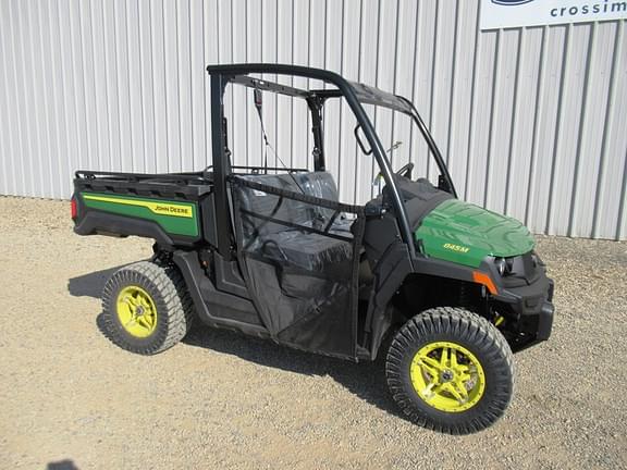 Image of John Deere XUV 845M Primary image