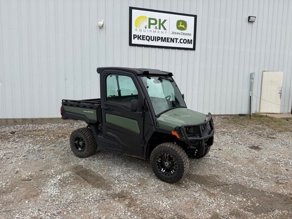 2025 John Deere XUV 845M Equipment Image0