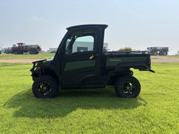 Image of John Deere XUV 845R  equipment image 2