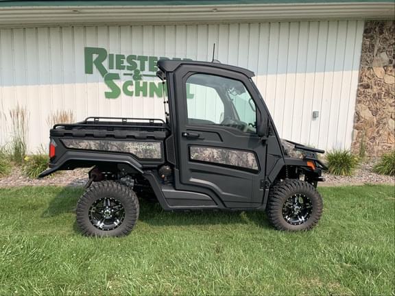 Image of John Deere XUV 845R  equipment image 2