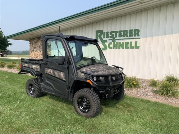 Image of John Deere XUV 845R  Primary image