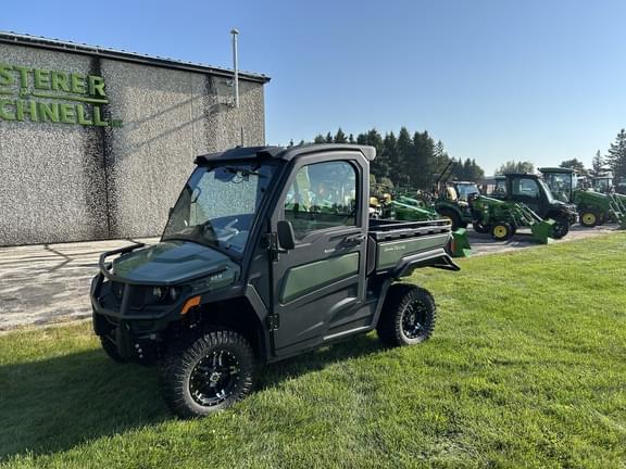 Image of John Deere XUV 845R  Primary image