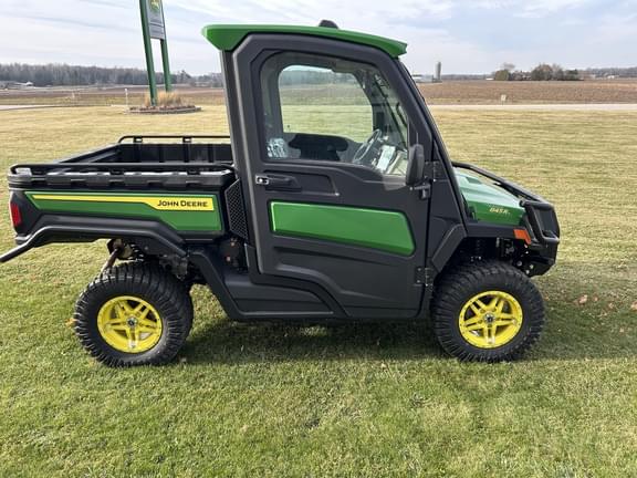 Image of John Deere XUV 845R  equipment image 1