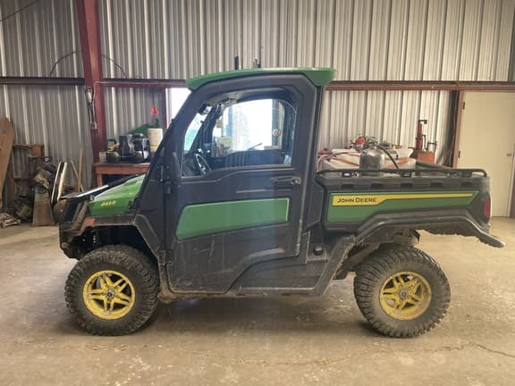 Image of John Deere XUV 845R equipment image 1
