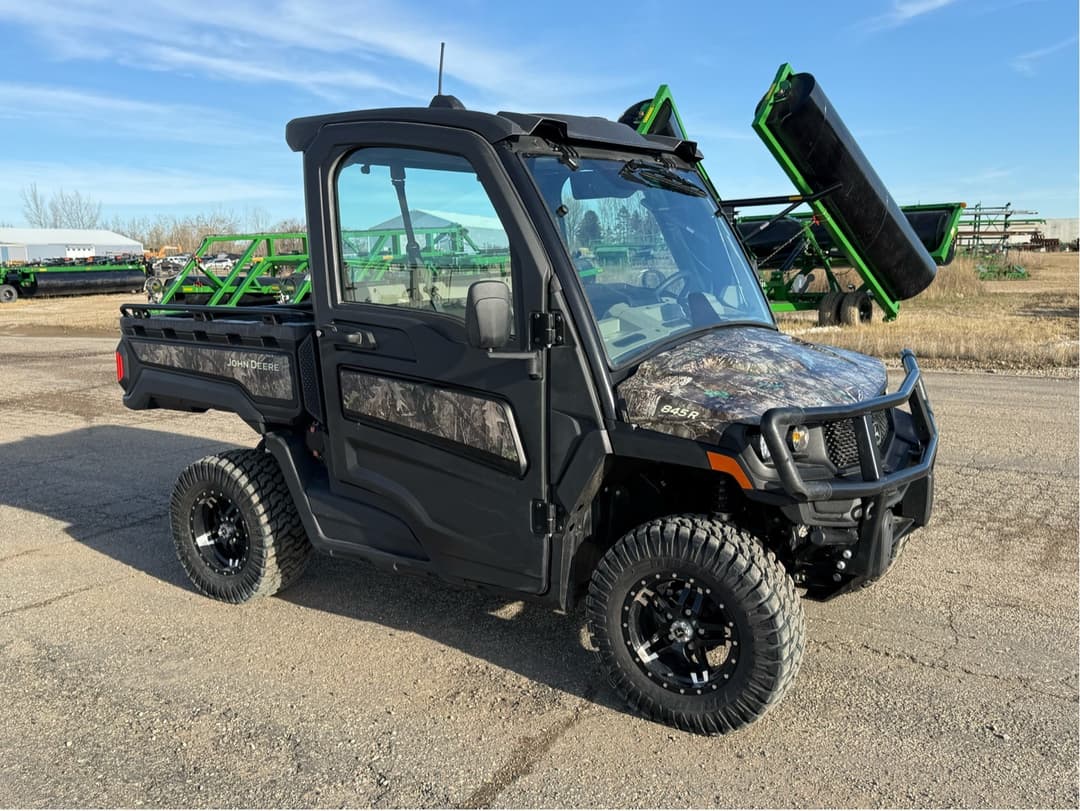 Image of John Deere XUV 845R  Primary image