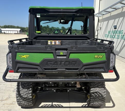 Image of John Deere XUV 845R equipment image 3