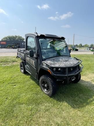 Image of John Deere XUV 845R  Image 1