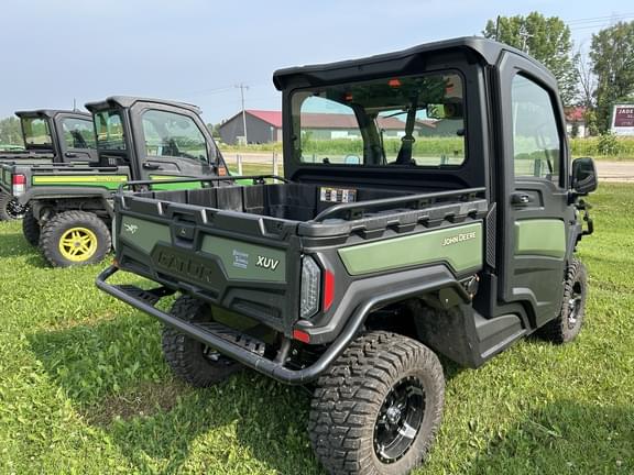 Image of John Deere XUV 845R  equipment image 3