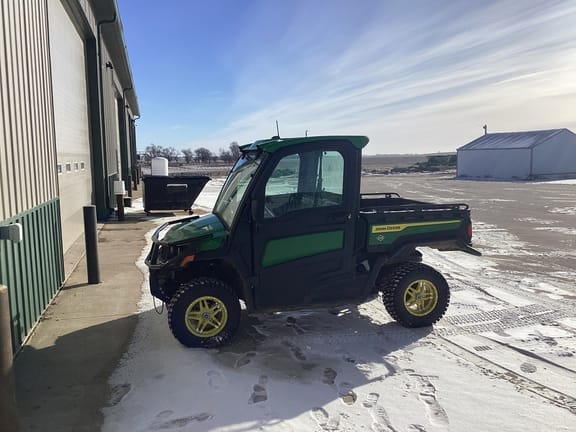2025 John Deere XUV 845R  Equipment Image0