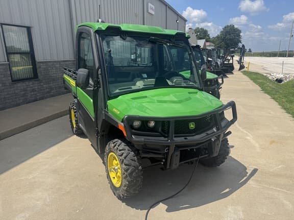 Image of John Deere XUV 845R equipment image 1