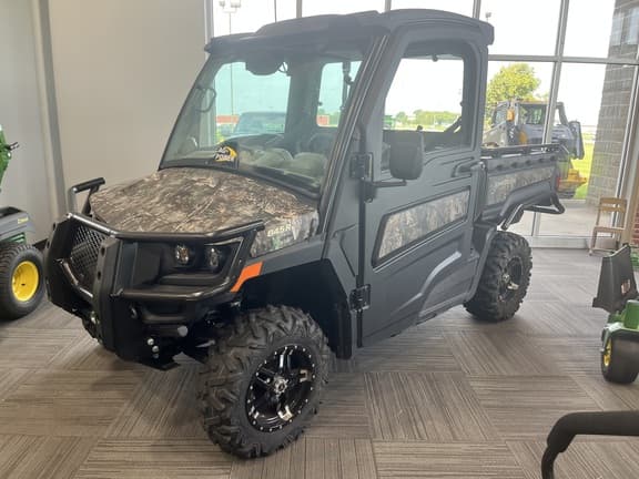 Image of John Deere XUV 845R equipment image 1