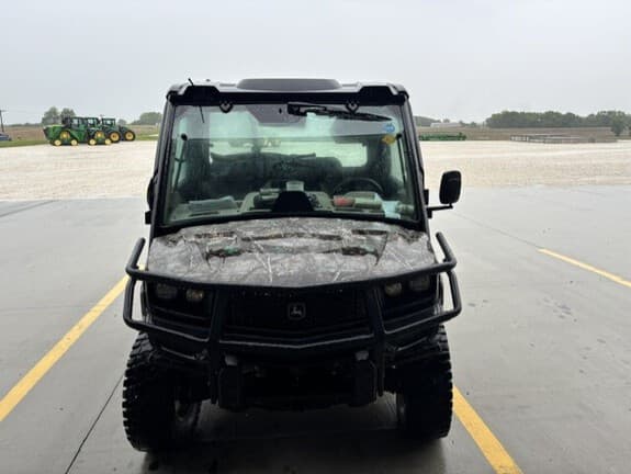 Image of John Deere XUV 845R equipment image 3