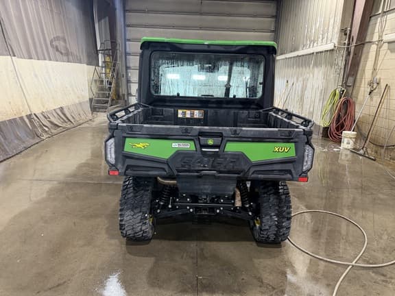 Image of John Deere XUV 845R equipment image 3