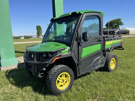 Image of John Deere XUV 845R equipment image 1