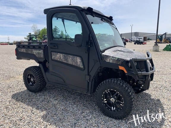 2025 John Deere XUV 845R  Equipment Image0