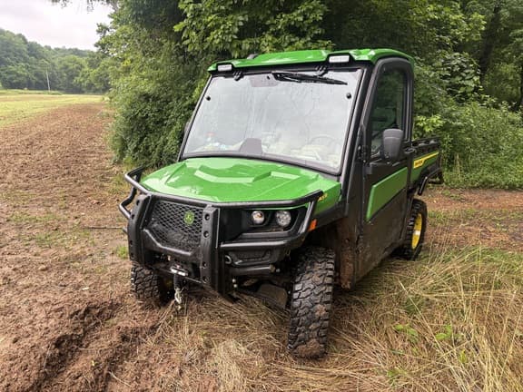 Image of John Deere XUV 845R  Primary image