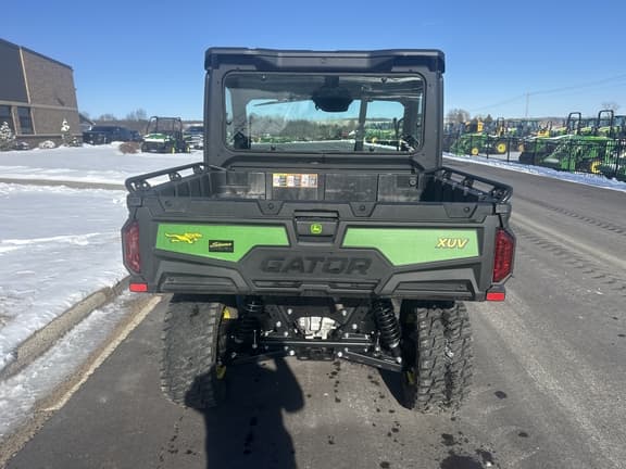 Image of John Deere XUV 875M equipment image 2