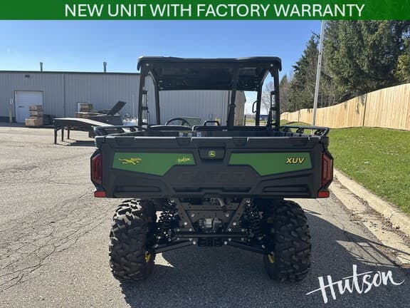 Image of John Deere XUV 875M equipment image 2