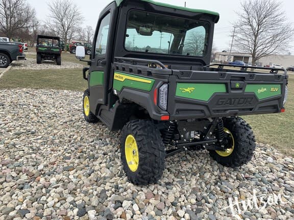 Image of John Deere XUV 875R equipment image 4