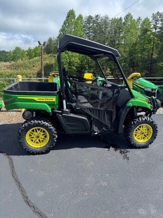 2025 John Deere XUV 590M Equipment Image0