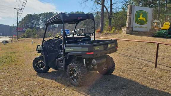 Image of John Deere XUV 590M equipment image 3