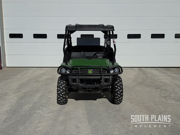 Image of John Deere XUV 825M S4 equipment image 2