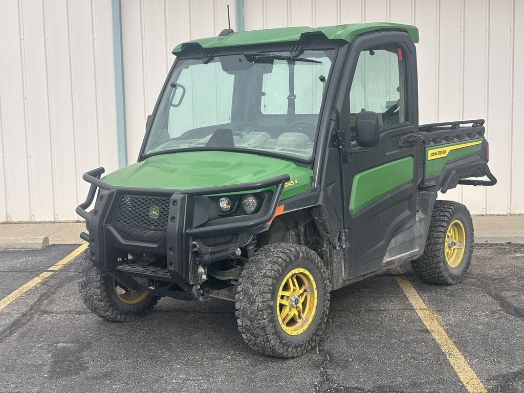 2025 John Deere XUV 845M Equipment Image0