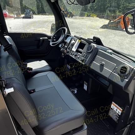 Image of John Deere XUV 845M equipment image 4