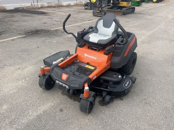 2025 Husqvarna Z254F Equipment Image0
