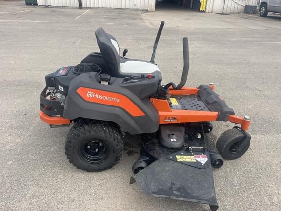 Image of Husqvarna Z254F equipment image 2