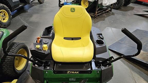 Image of John Deere Z315E equipment image 3