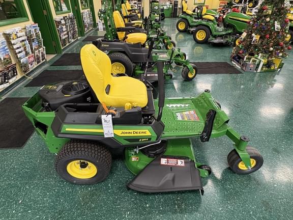 Image of John Deere Z315E equipment image 1