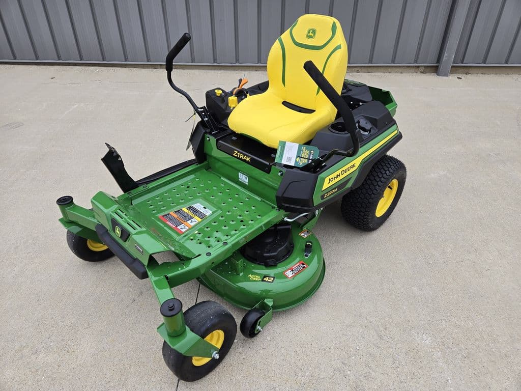 Image of John Deere Z320M Primary image