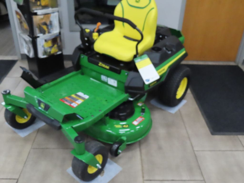 2025 John Deere Z320M Equipment Image0