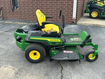 Main image John Deere Z320M
