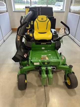 Image of John Deere Z320M equipment image 1