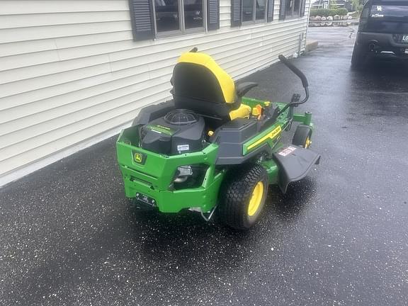 Image of John Deere Z320R equipment image 2