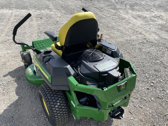 Image of John Deere Z320R equipment image 2