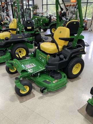 Image of John Deere Z320R Image 1