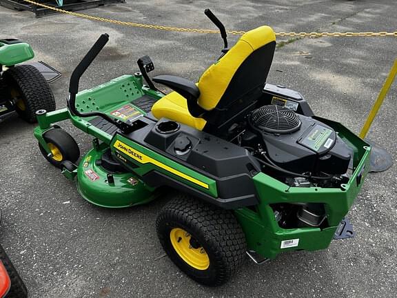 Image of John Deere Z320R equipment image 2
