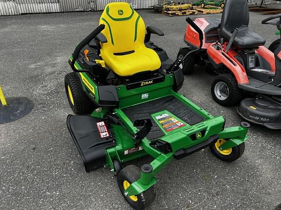 Image of John Deere Z320R Primary image