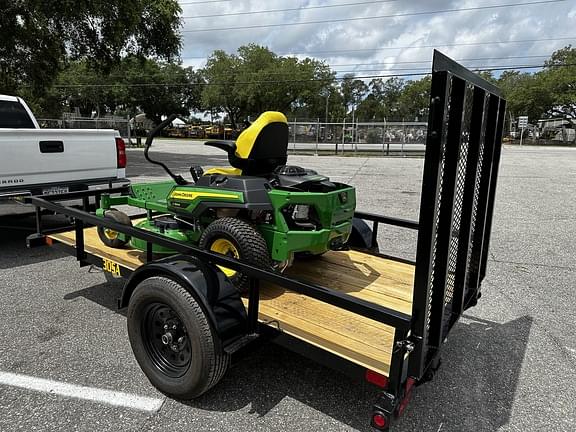 Image of John Deere Z320R equipment image 2