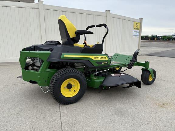 Image of John Deere Z320R equipment image 4