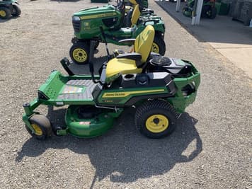 Main image John Deere Z320R
