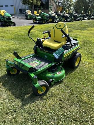 Image of John Deere Z320R equipment image 3