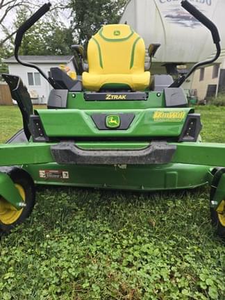 Image of John Deere Z320R equipment image 2