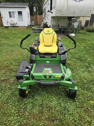 Image of John Deere Z320R equipment image 1