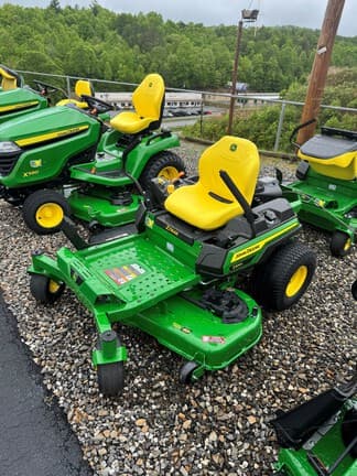 Image of John Deere Z325E Image 1