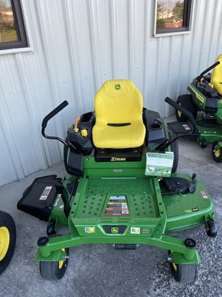 Image of John Deere Z325E Image 1